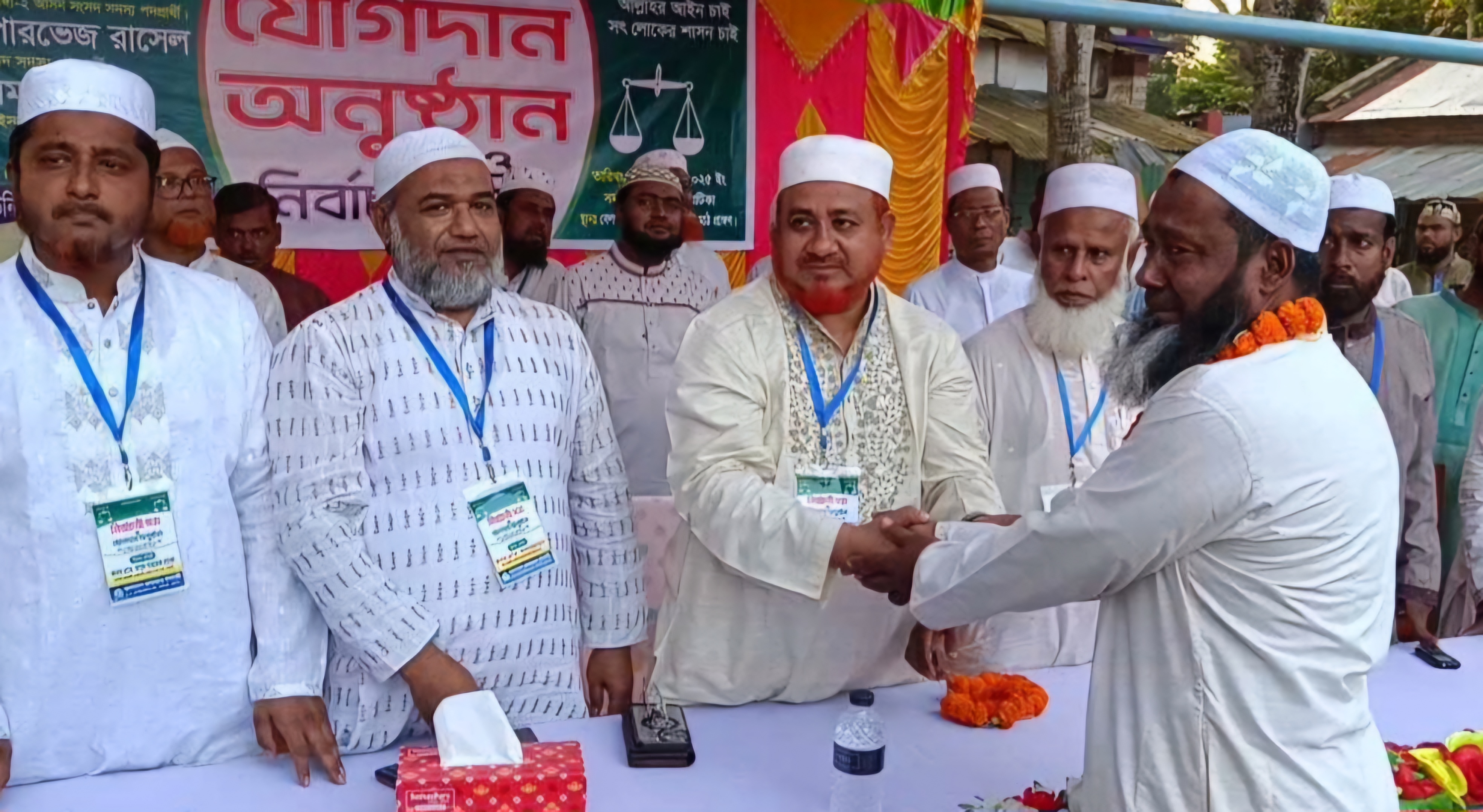 আলমডাঙ্গায় ৪ শতাধিক বিএনপি নেতাকর্মীর জামায়াতে যোগদান