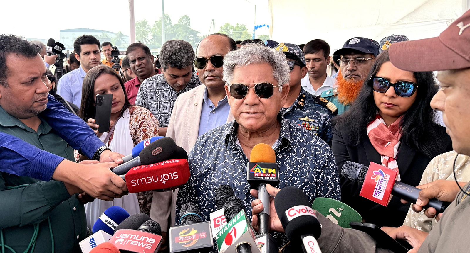 চট্টগ্রাম বন্দরকে আন্তর্জাতিক মানের করতে বিদেশি ব্যবস্থাপনা প্রয়োজন: নৌপরিবহন উপদেষ্টা