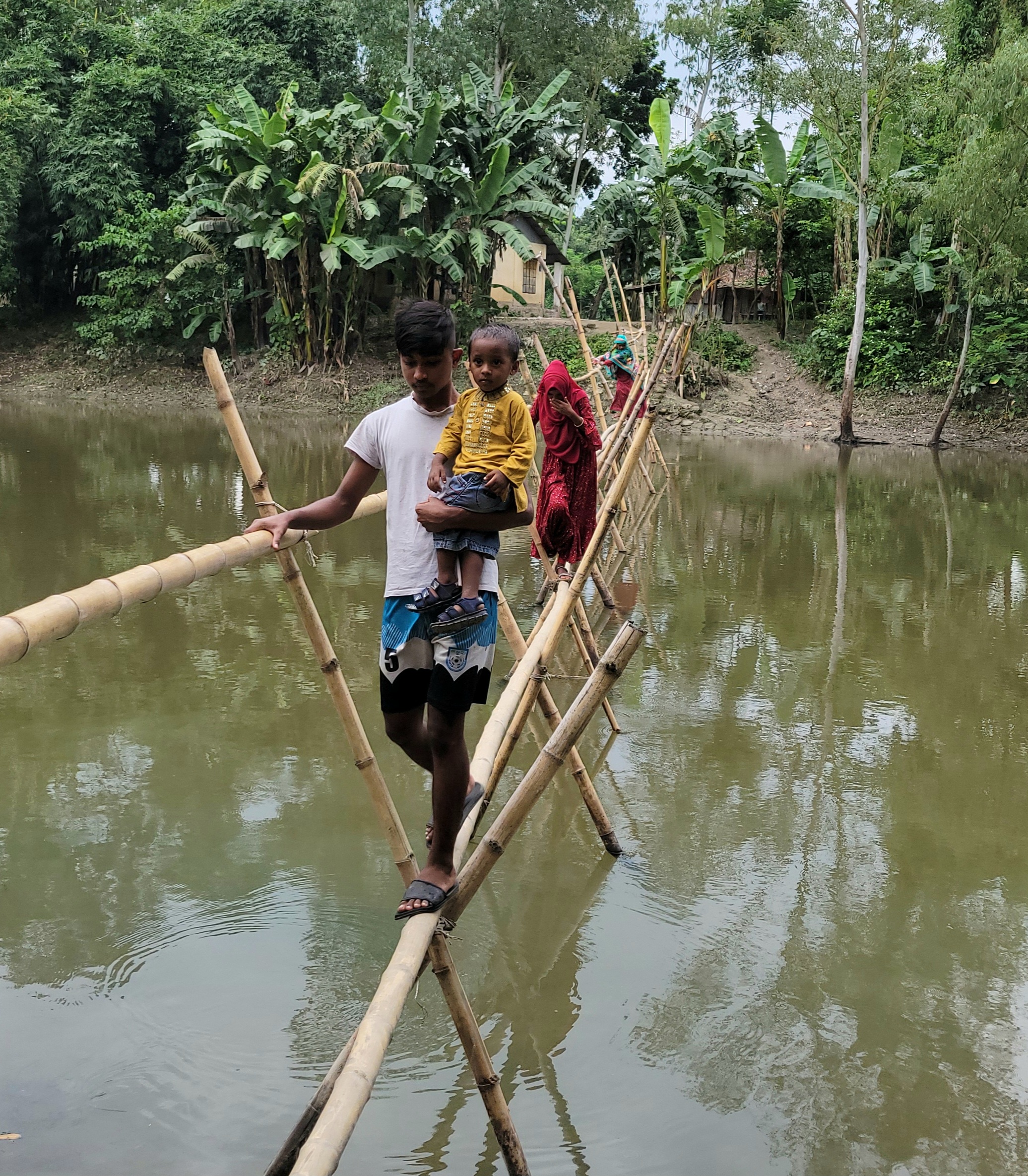 Dangerous Crossing: Kurigram villagers plead for permanent bridge