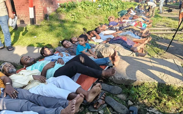 Protesters lie on railway in Sylhet, demand double line and new trains