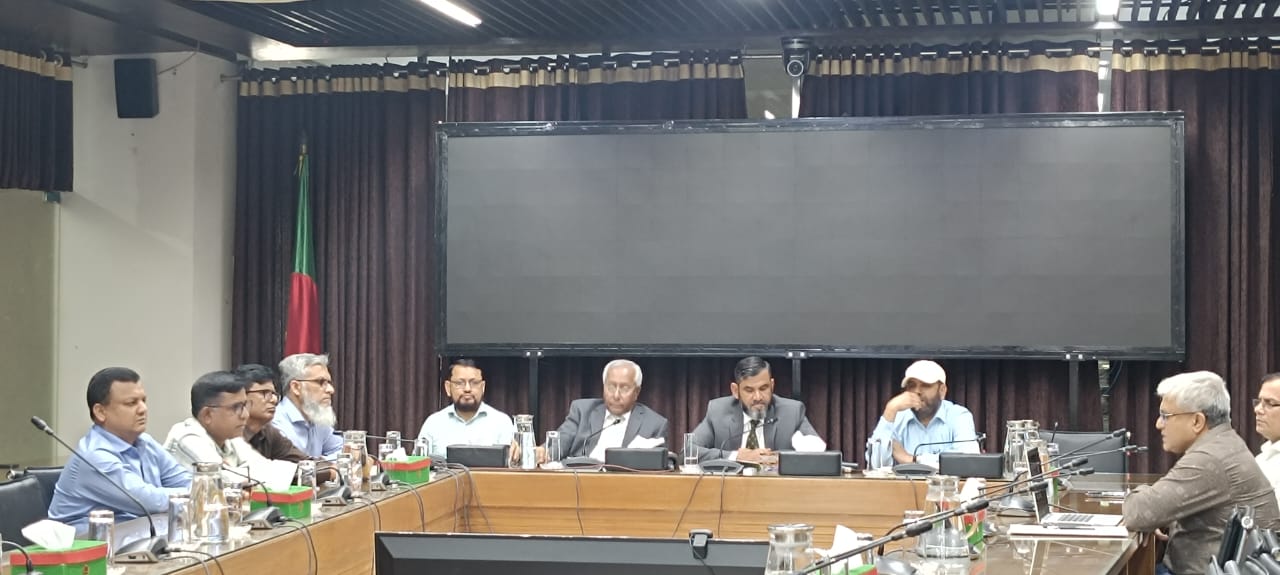 Postal ballots to be sent to expats soon after polls schedule: EC Sanaullah